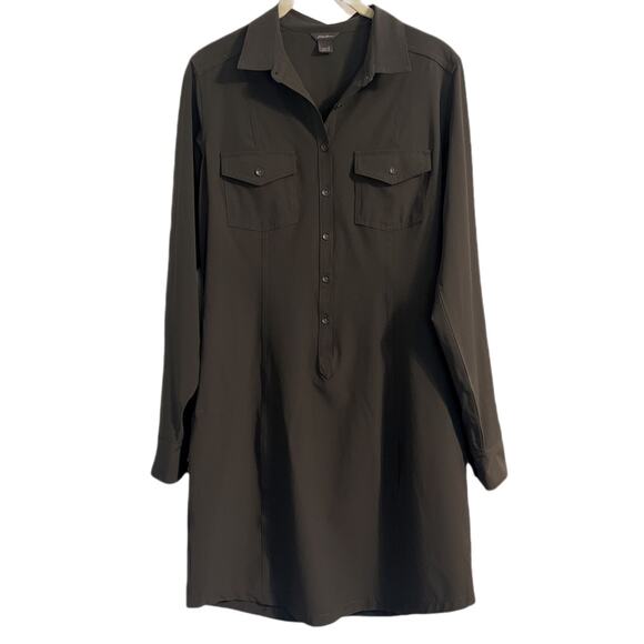 Eddie Bauer Dresses & Skirts - Eddie Bauer Dress Women's Size Small Gray Active Buttoned Down With‎ Flaw